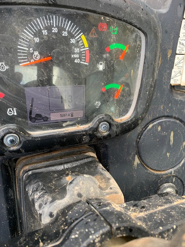 2010 CAT TL1055