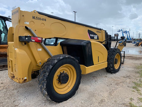 2010 CAT TL1055
