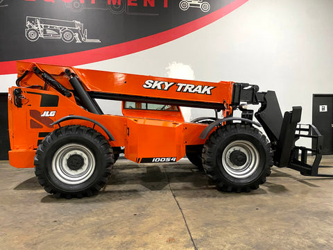 2012 SkyTrak 10054