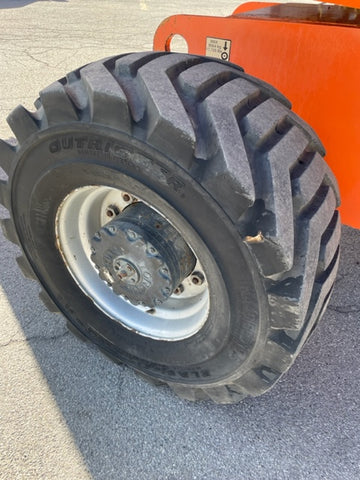2006 JLG 800A