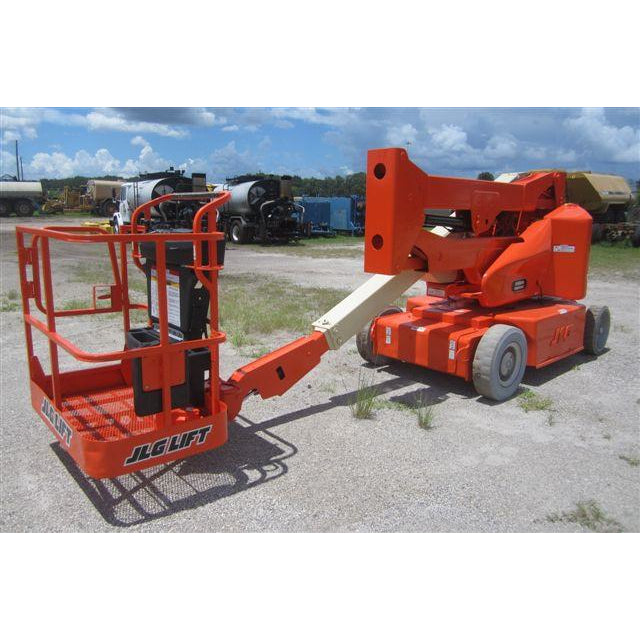 JLG_E400AN_0300100998_020.jpg?
