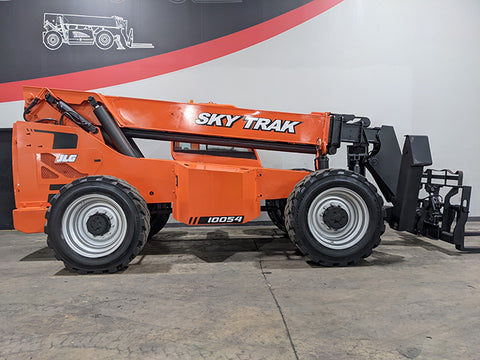 2013 SkyTrak 10054