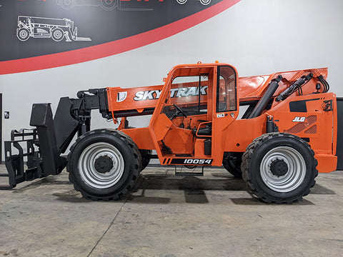 2013 SkyTrak 10054