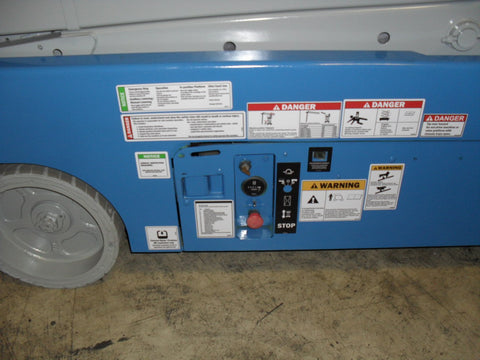 2008 Genie GS-3232