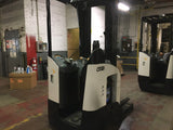 2017 CROWN RR5725-35 3500 LB 24 VOLT ELECTRIC REACH FORKLIFT 95/214" 3 STAGE MAST 6853 HOURS STOCK # BF9171149-BSOH - United Lift Equipment LLC