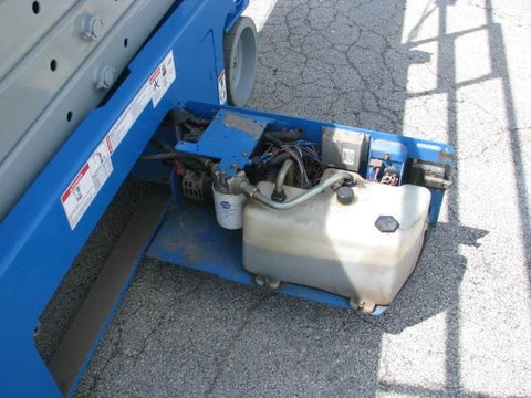 2011 Genie GS-3232