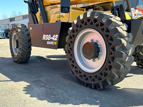 2019 Gehl RS8-42