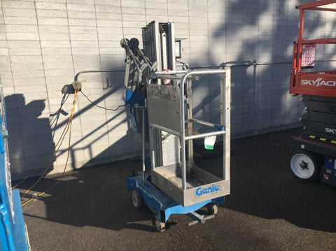 2012 Genie AWP-25S