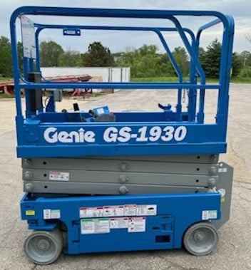 2014 GENIE GS1930 SCISSOR LIFT 19' REACH ELECTRIC 336 HOURS STOCK # BF981539-BUF - United Lift Equipment LLC