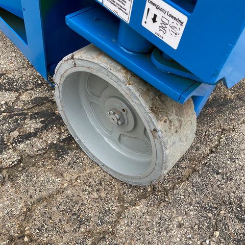 2006 Genie GS-3268RT Picture 13 2006 Genie GS-3268RT-13