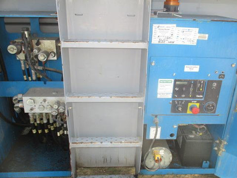 2011 Genie GS-3384 RT Picture 5 2011 Genie GS-3384 RT-5