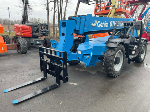 2018 Genie GTH-1056