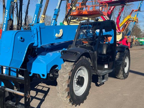 2015 Genie GTH 844