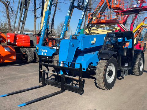 2015 Genie GTH 844