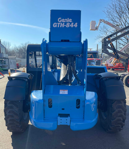 2015 Genie GTH 844