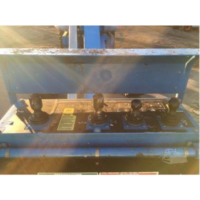 2005 Genie Z-135/70 Picture 4 2005 Genie Z-135/70-4