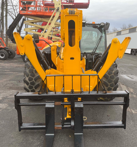 2017 JCB 510-56