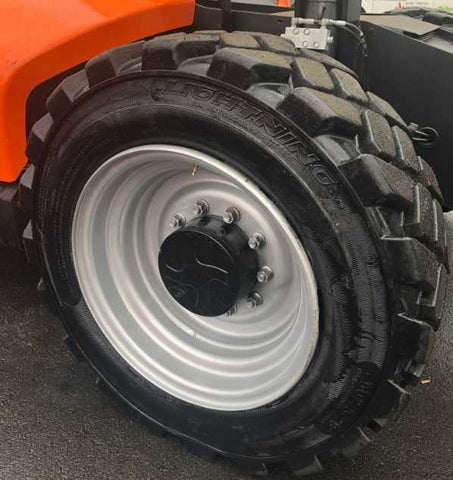 2018 JLG 1255