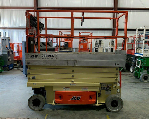 2012 JLG 2630ES