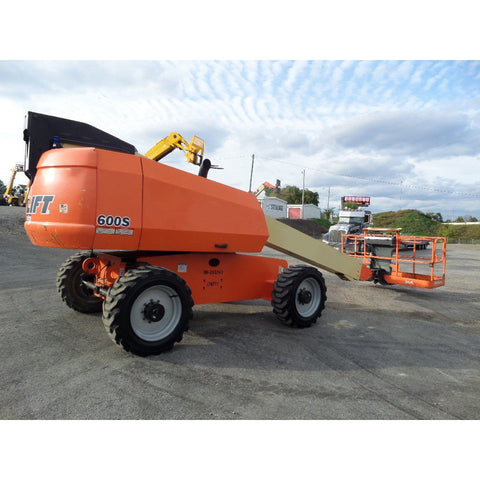 2013 JLG 600S