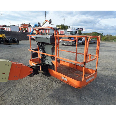 2013 JLG 600S