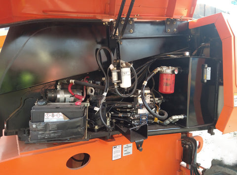 2017 JLG 600S