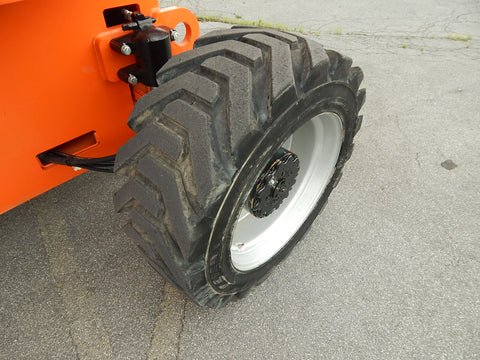2018 JLG 800AJ