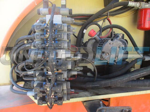 2005 JLG 800AJ