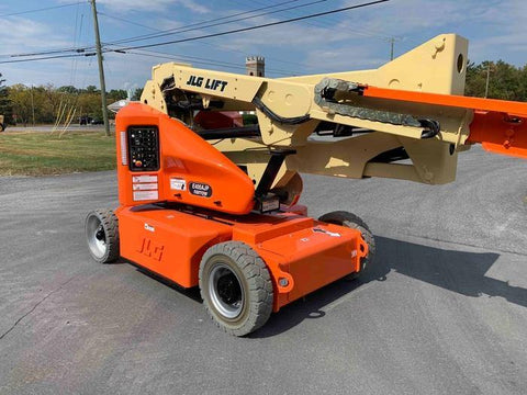 2012 JLG E400AJPN Picture 2 2012 JLG E400AJPN-2