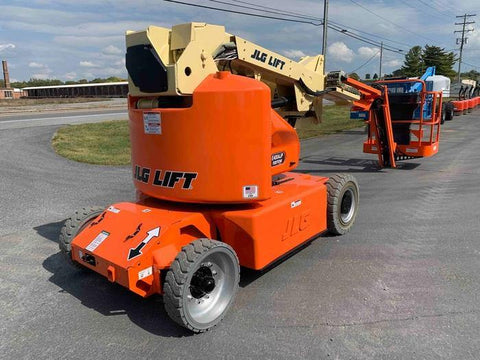 2012 JLG E400AJPN Picture 5 2012 JLG E400AJPN-5