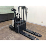 2005 CROWN PE4000-60 6000 LB ELECTRIC WALKIE/RIDER PALLET JACK 2144 HOURS STOCK # BF921999-BEMN - United Lift Used & New Forklift Telehandler Scissor Lift Boomlift