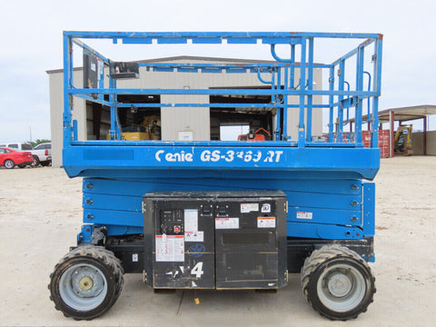 2015 GENIE GS3369RT DIESEL ROUGH TERRAIN SCISSOR LIFT 33′ REACH 4WD 1890 HOURS STOCK # BF9191139-BDEB - United Lift Equipment LLC