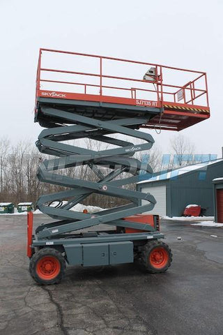 2011 Skyjack SJ-7135RT