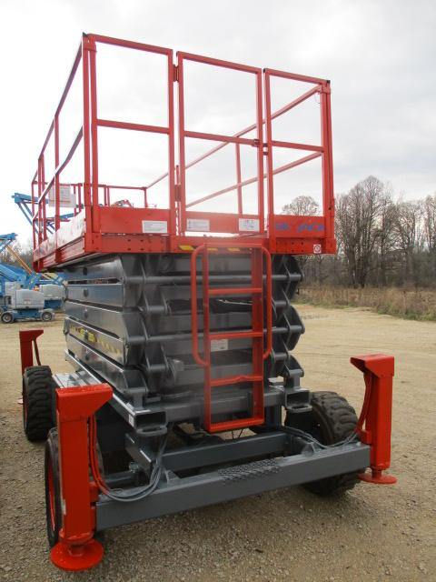 2008 SKYJACK SJ8243 SCISSOR LIFT 43' REACH DIESEL OUTRIGGERS 2008 SKYJACK SJ8243 SCISSOR LIFT 43' REACH DIESEL OUTRIGGERS