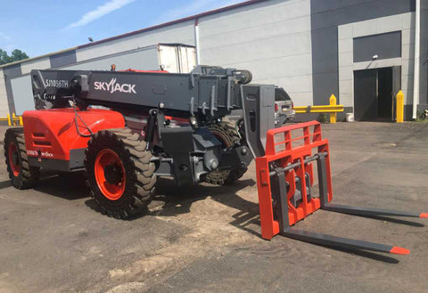 2018 SKYJACK SJ1056-THS 10000 LB DIESEL TELESCOPIC FORKLIFT TELEHANDLER OPEN CAB PNEUMATIC 4WD OUTRIGGERS 2115 HOURS STOCK # BF91149729-NLEQ - United Lift Equipment LLC