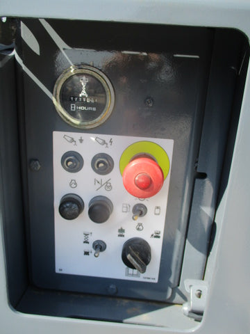 2012 Skyjack SJ-6832RT