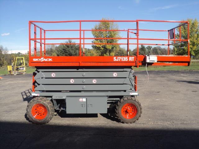 Skyjack SJ7135RT