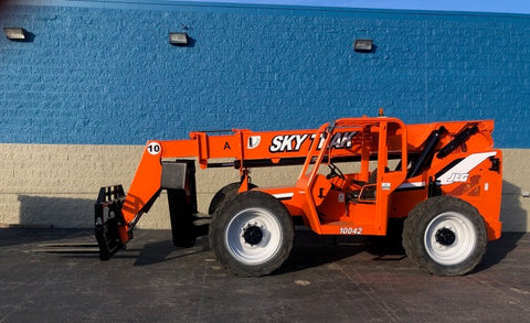 2013 SkyTrak 10042-1