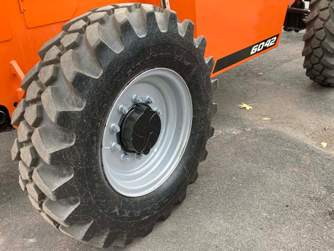 2017 SkyTrak 6042 Picture 22 2017 SkyTrak 6042-22