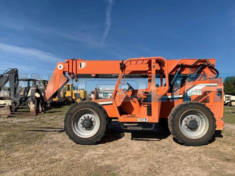 2011 SKYTRAK 6042 6000 LB DIESEL TELESCOPIC FORKLIFT TELEHANDLER PNEUMATIC 4WD STOCK 3000 HOURS # BF9321169-LTFL - United Lift Used & New Forklift Telehandler Scissor Lift Boomlift