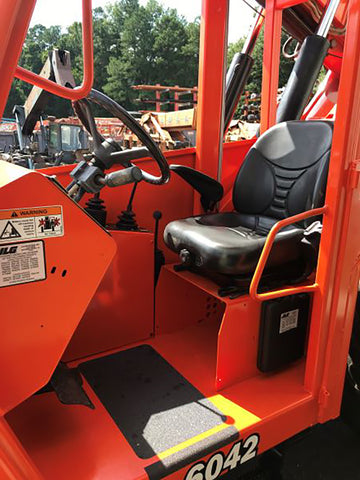 2012 SkyTrak 6042