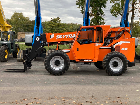 2017 SkyTrak 6042-1