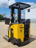 2015 YALE NDR030EBNS36TE095 3000 LB ELECTRIC FORKLIFT 95/212" 3 STAGE MAST SIDE SHIFTER 2393 HOURS STOCK # BF9241199-RIL - United Lift Equipment LLC